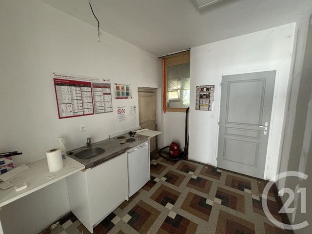 immeuble à vendre - 107.49 m2 - NEUVY ST SEPULCHRE - 36 - CENTRE - Century 21 Adressimmo