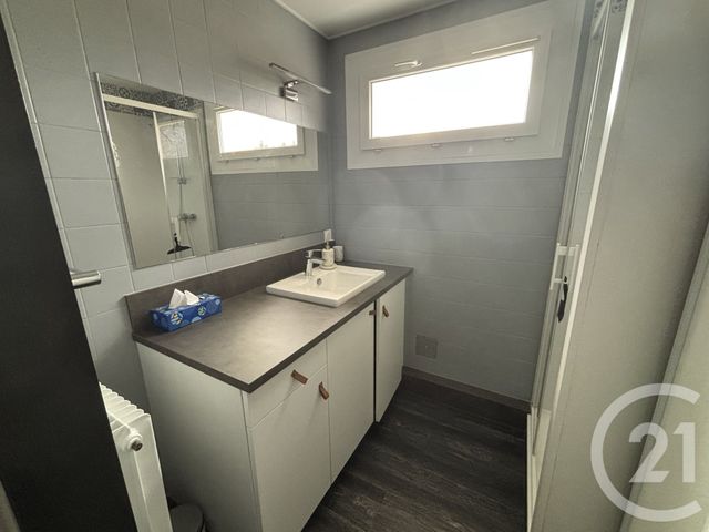 Appartement T4 à louer - 4 pièces - 87.0 m2 - CHATEAUROUX - 36 - CENTRE - Century 21 Adressimmo