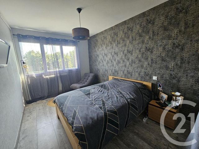 Appartement T4 à louer - 4 pièces - 87.0 m2 - CHATEAUROUX - 36 - CENTRE - Century 21 Adressimmo