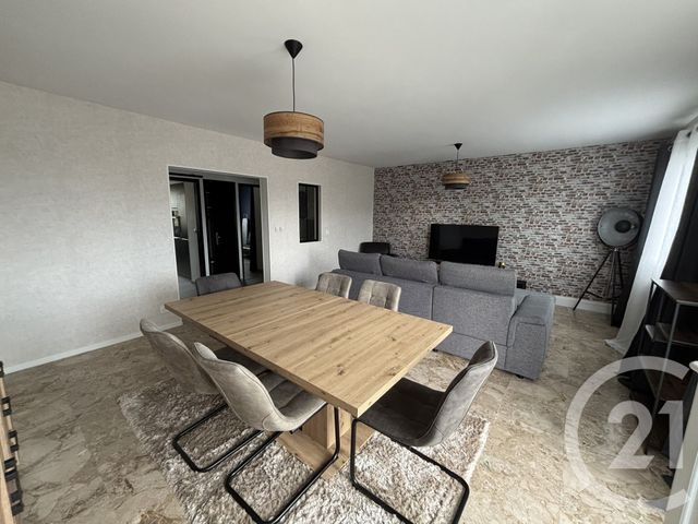 Appartement T4 à louer - 4 pièces - 87.0 m2 - CHATEAUROUX - 36 - CENTRE - Century 21 Adressimmo
