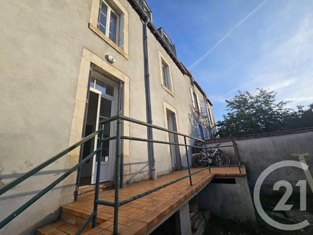 Appartement T2 à louer - 2 pièces - 55.79 m2 - ST MARCEL - 36 - CENTRE - Century 21 Adressimmo