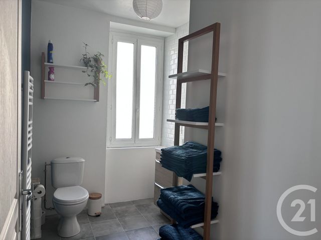 Appartement T1 à louer - 1 pièce - 33.35 m2 - CHATEAUROUX - 36 - CENTRE - Century 21 Adressimmo