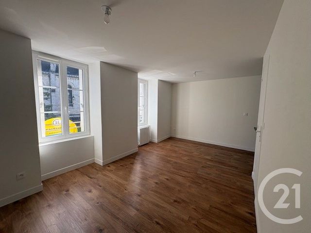 Appartement T1 à louer - 1 pièce - 20.17 m2 - CHATEAUROUX - 36 - CENTRE - Century 21 Adressimmo