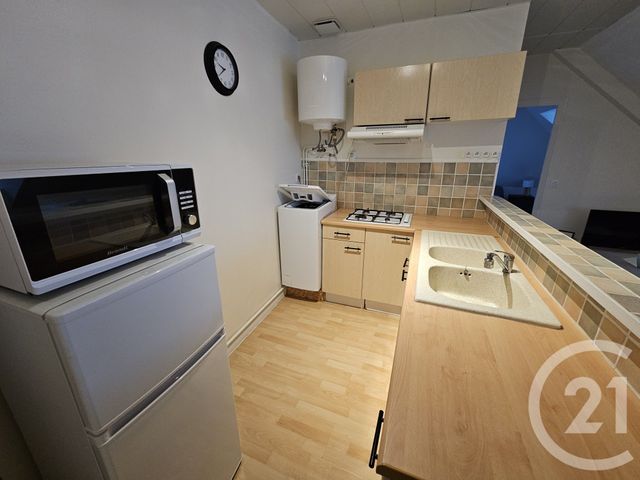 Appartement T2 à louer - 2 pièces - 29.56 m2 - CHATEAUROUX - 36 - CENTRE - Century 21 Adressimmo