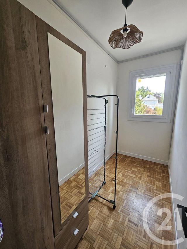 Appartement T4 à louer - 4 pièces - 90.0 m2 - CHATEAUROUX - 36 - CENTRE - Century 21 Adressimmo