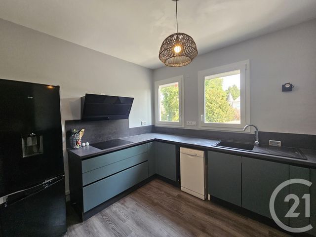 Appartement T4 à louer - 4 pièces - 90.0 m2 - CHATEAUROUX - 36 - CENTRE - Century 21 Adressimmo