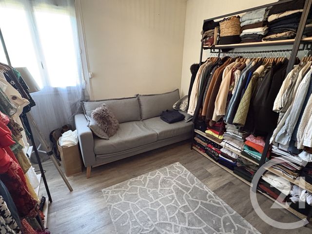 Appartement T4 à vendre - 4 pièces - 74.41 m2 - CHATEAUROUX - 36 - CENTRE - Century 21 Adressimmo