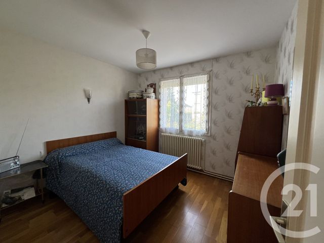 maison à vendre - 6 pièces - 115.0 m2 - CHATEAUROUX - 36 - CENTRE - Century 21 Adressimmo