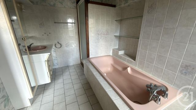 maison à vendre - 4 pièces - 81.58 m2 - CHATEAUROUX - 36 - CENTRE - Century 21 Adressimmo