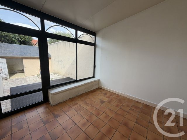 maison à louer - 3 pièces - 91.8 m2 - CHATEAUROUX - 36 - CENTRE - Century 21 Adressimmo