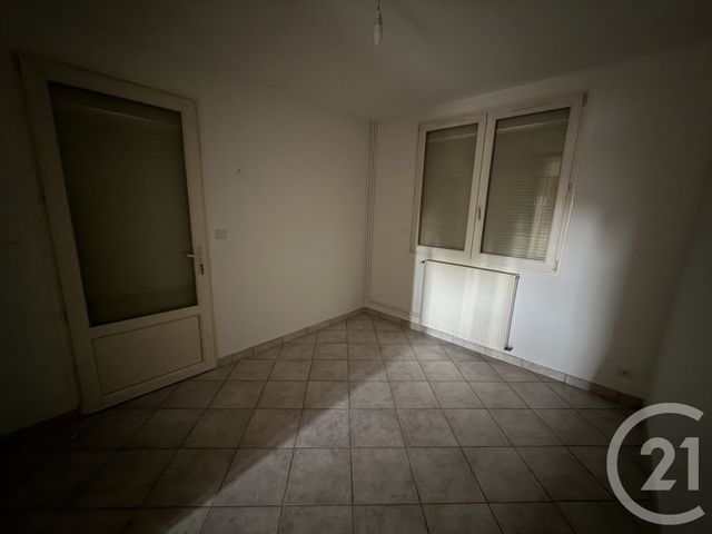 maison à louer - 4 pièces - 86.76 m2 - COINGS - 36 - CENTRE - Century 21 Adressimmo