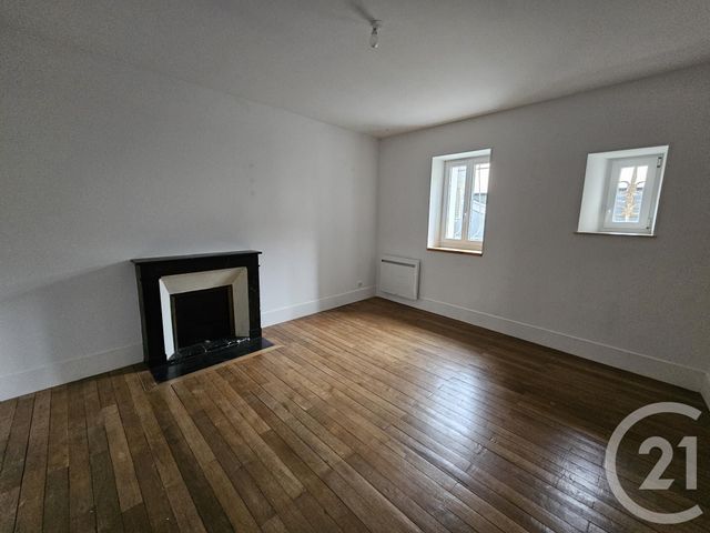 maison à louer - 4 pièces - 99.9 m2 - BUZANCAIS - 36 - CENTRE - Century 21 Adressimmo
