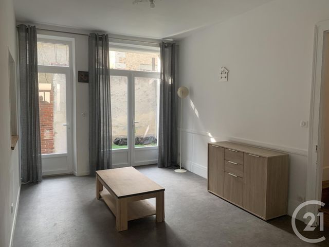 maison à louer - 4 pièces - 99.9 m2 - BUZANCAIS - 36 - CENTRE - Century 21 Adressimmo