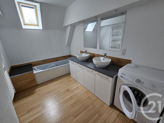 maison à louer - 4 pièces - 99.9 m2 - BUZANCAIS - 36 - CENTRE - Century 21 Adressimmo