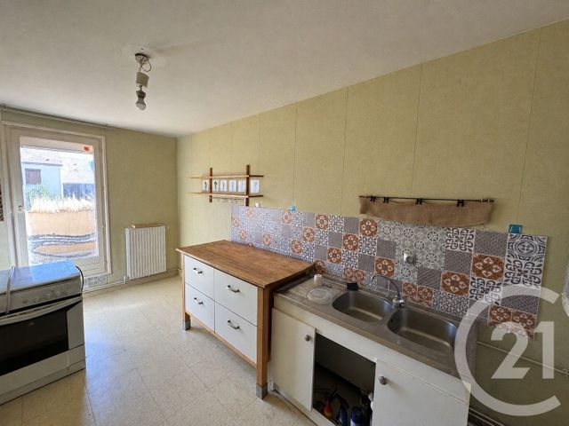Appartement T4 à vendre - 4 pièces - 84.17 m2 - CHATEAUROUX - 36 - CENTRE - Century 21 Adressimmo