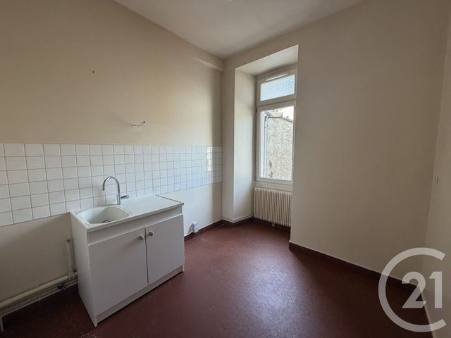 Appartement T3 à louer - 3 pièces - 70.0 m2 - CHATEAUROUX - 36 - CENTRE - Century 21 Adressimmo