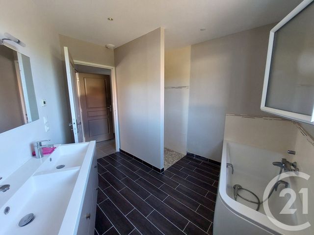 maison à vendre - 8 pièces - 192.0 m2 - LE POINCONNET - 36 - CENTRE - Century 21 Adressimmo