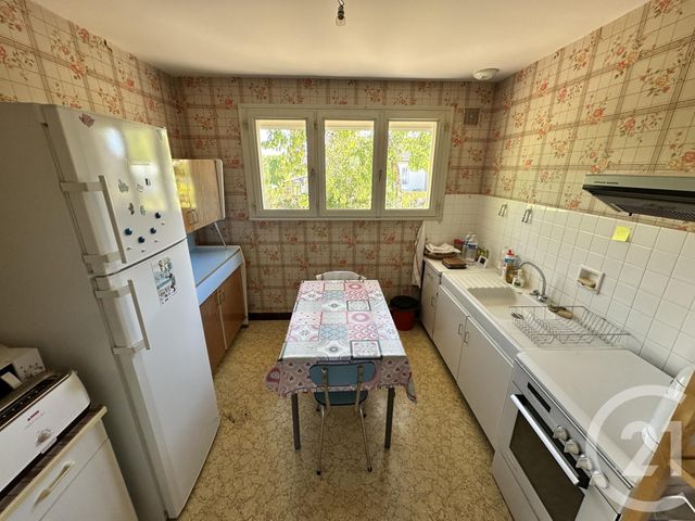 maison à vendre - 5 pièces - 87.0 m2 - CHATEAUROUX - 36 - CENTRE - Century 21 Adressimmo
