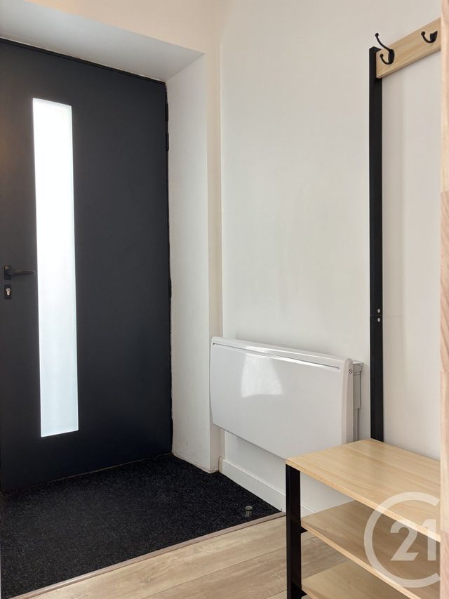 Appartement T1 à louer - 1 pièce - 21.45 m2 - CHATEAUROUX - 36 - CENTRE - Century 21 Adressimmo