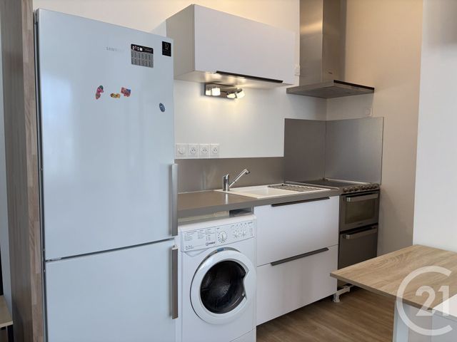 Appartement T1 à louer - 1 pièce - 21.45 m2 - CHATEAUROUX - 36 - CENTRE - Century 21 Adressimmo