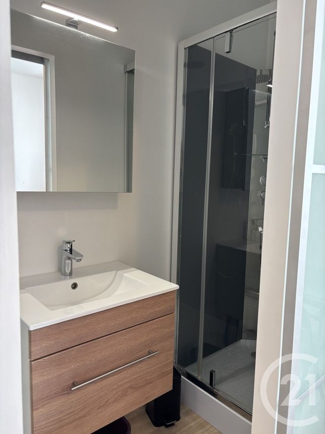 Appartement T1 à louer - 1 pièce - 21.45 m2 - CHATEAUROUX - 36 - CENTRE - Century 21 Adressimmo