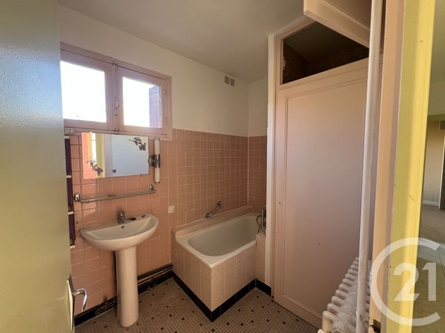 maison à vendre - 4 pièces - 76.51 m2 - POULAINES - 36 - CENTRE - Century 21 Adressimmo