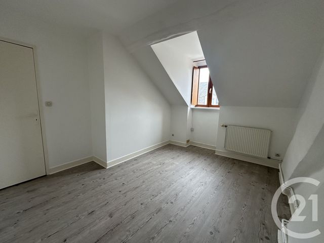 Appartement T2 à louer - 2 pièces - 36.8 m2 - CHATEAUROUX - 36 - CENTRE - Century 21 Adressimmo