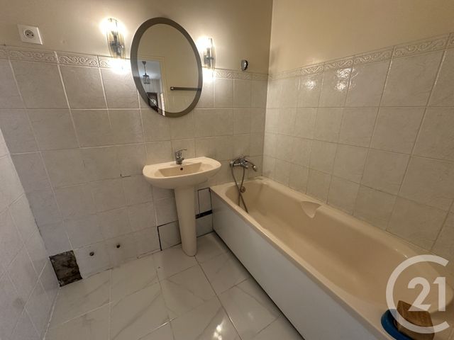 maison à vendre - 5 pièces - 100.68 m2 - LE POINCONNET - 36 - CENTRE - Century 21 Adressimmo