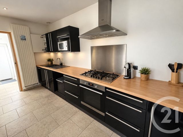 maison à louer - 5 pièces - 117.94 m2 - CHATEAUROUX - 36 - CENTRE - Century 21 Adressimmo