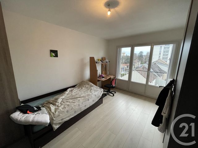 Appartement T5 à vendre - 5 pièces - 120.0 m2 - CHATEAUROUX - 36 - CENTRE - Century 21 Adressimmo