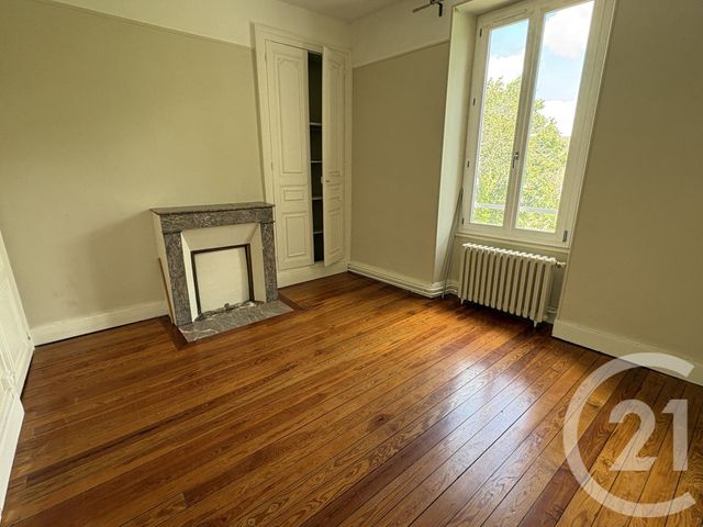 maison à vendre - 6 pièces - 153.86 m2 - CHATEAUROUX - 36 - CENTRE - Century 21 Adressimmo