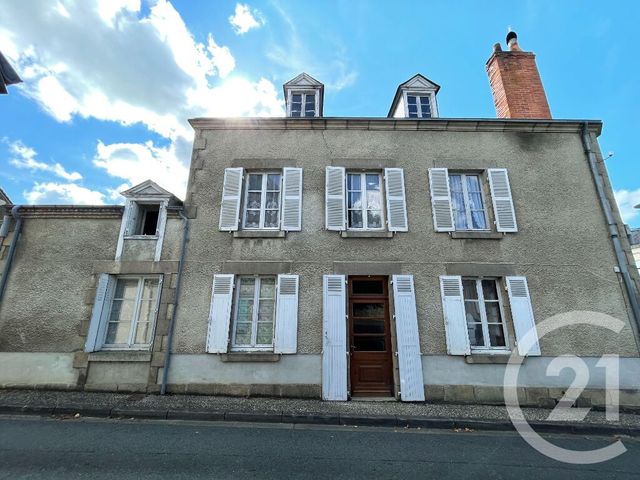 maison à vendre - 6 pièces - 269.0 m2 - CHASSIGNOLLES - 36 - CENTRE - Century 21 Adressimmo