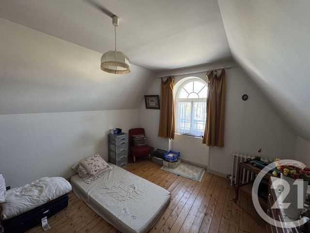 maison à vendre - 5 pièces - 138.13 m2 - CHATEAUROUX - 36 - CENTRE - Century 21 Adressimmo