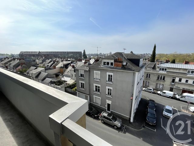Appartement F4 à vendre - 4 pièces - 116.28 m2 - CHATEAUROUX - 36 - CENTRE - Century 21 Adressimmo