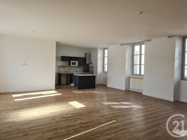 Appartement F4 à vendre - 4 pièces - 133.0 m2 - CHATEAUROUX - 36 - CENTRE - Century 21 Adressimmo
