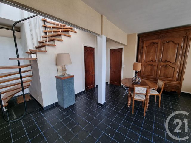 Appartement Duplex à vendre - 4 pièces - 90.19 m2 - CHATEAUROUX - 36 - CENTRE - Century 21 Adressimmo