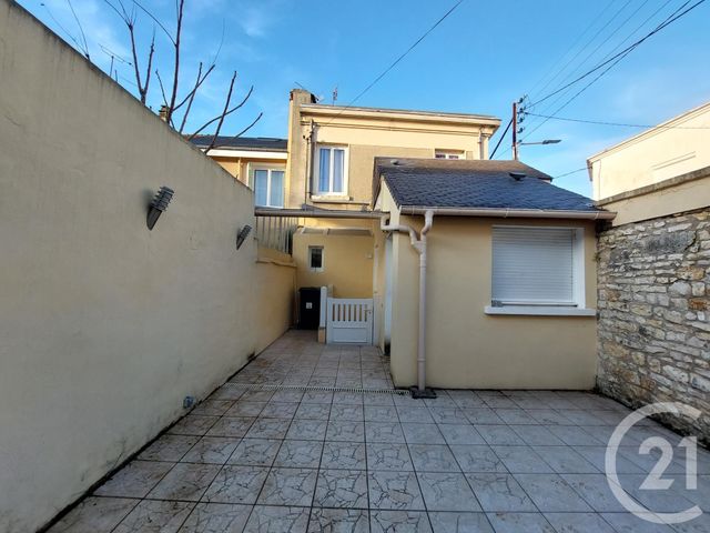 maison à vendre - 5 pièces - 120.0 m2 - CHATEAUROUX - 36 - CENTRE - Century 21 Adressimmo