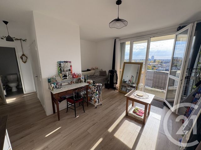 Appartement F1 à vendre - 1 pièce - 28.15 m2 - CHATEAUROUX - 36 - CENTRE - Century 21 Adressimmo