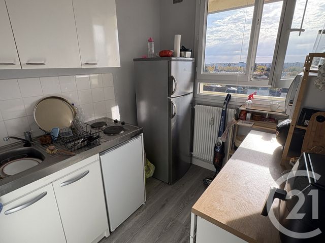 Appartement F1 à vendre - 1 pièce - 28.15 m2 - CHATEAUROUX - 36 - CENTRE - Century 21 Adressimmo