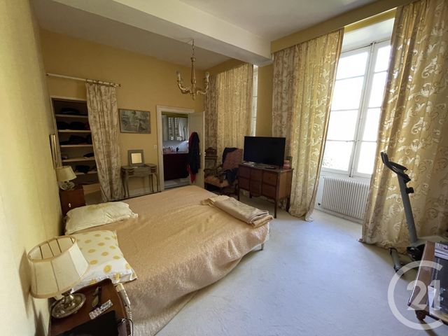 maison à vendre - 9 pièces - 291.67 m2 - CHATEAUROUX - 36 - CENTRE - Century 21 Adressimmo