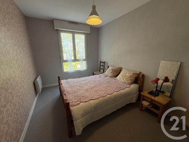 Appartement T2 à vendre - 3 pièces - 69.71 m2 - CHATEAUROUX - 36 - CENTRE - Century 21 Adressimmo