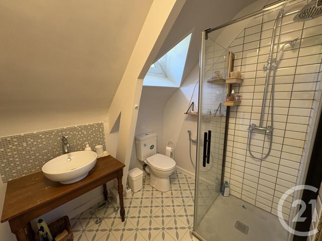 maison à vendre - 6 pièces - 138.82 m2 - CHATEAUROUX - 36 - CENTRE - Century 21 Adressimmo