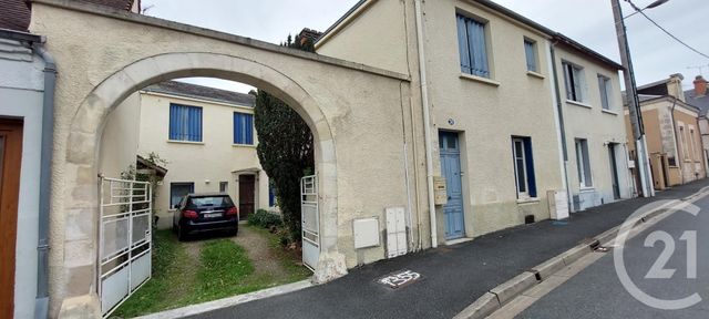maison à vendre - 8 pièces - 242.0 m2 - ISSOUDUN - 36 - CENTRE - Century 21 Adressimmo