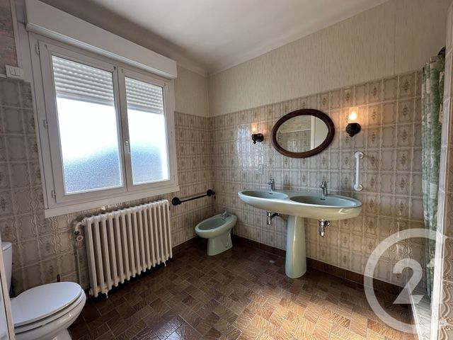 maison à vendre - 5 pièces - 101.85 m2 - CHATEAUROUX - 36 - CENTRE - Century 21 Adressimmo