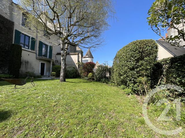 maison à vendre - 5 pièces - 240.76 m2 - CHATEAUROUX - 36 - CENTRE - Century 21 Adressimmo