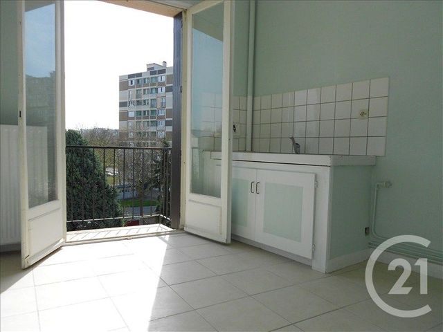 Appartement à louer - 3 pièces - 59.0 m2 - CHATEAUROUX - 36 - CENTRE - Century 21 Adressimmo