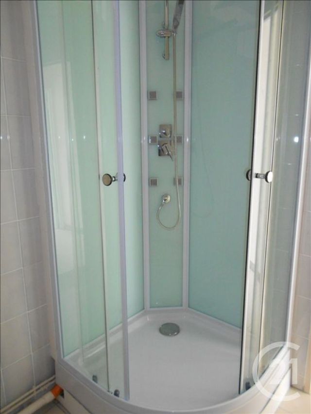 Appartement à louer - 3 pièces - 59.0 m2 - CHATEAUROUX - 36 - CENTRE - Century 21 Adressimmo