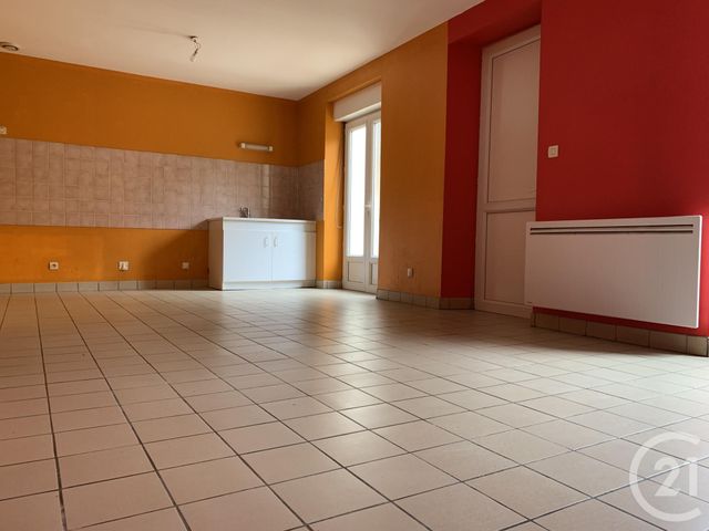 Appartement T3 à louer - 3 pièces - 49.0 m2 - ST MAUR - 36 - CENTRE - Century 21 Adressimmo