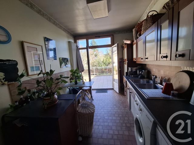 maison à vendre - 8 pièces - 203.15 m2 - CHATEAUROUX - 36 - CENTRE - Century 21 Adressimmo