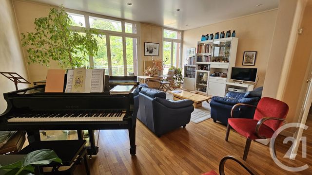 maison à vendre - 8 pièces - 203.15 m2 - CHATEAUROUX - 36 - CENTRE - Century 21 Adressimmo